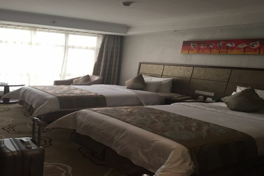 Manhatton Hotel Zhuhai Exterior foto